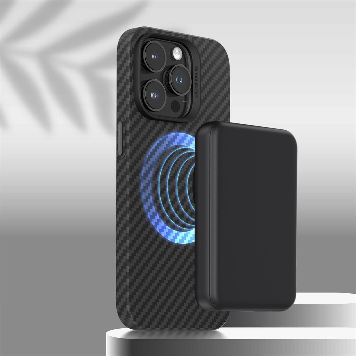 BLUEO Carbon Fiber MagSafe-Compatible Fingerprint-Resistant Soft Case for iPhone 13 · 3